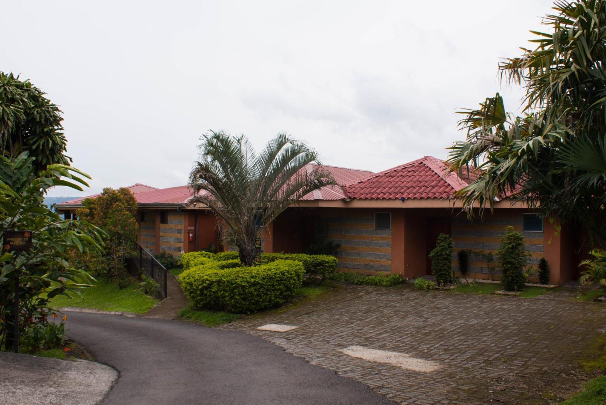Hotel Linda Vista La Fortuna Exterior foto