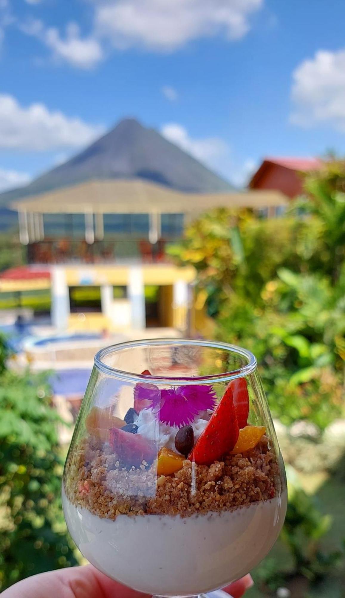 Hotel Linda Vista La Fortuna Exterior foto