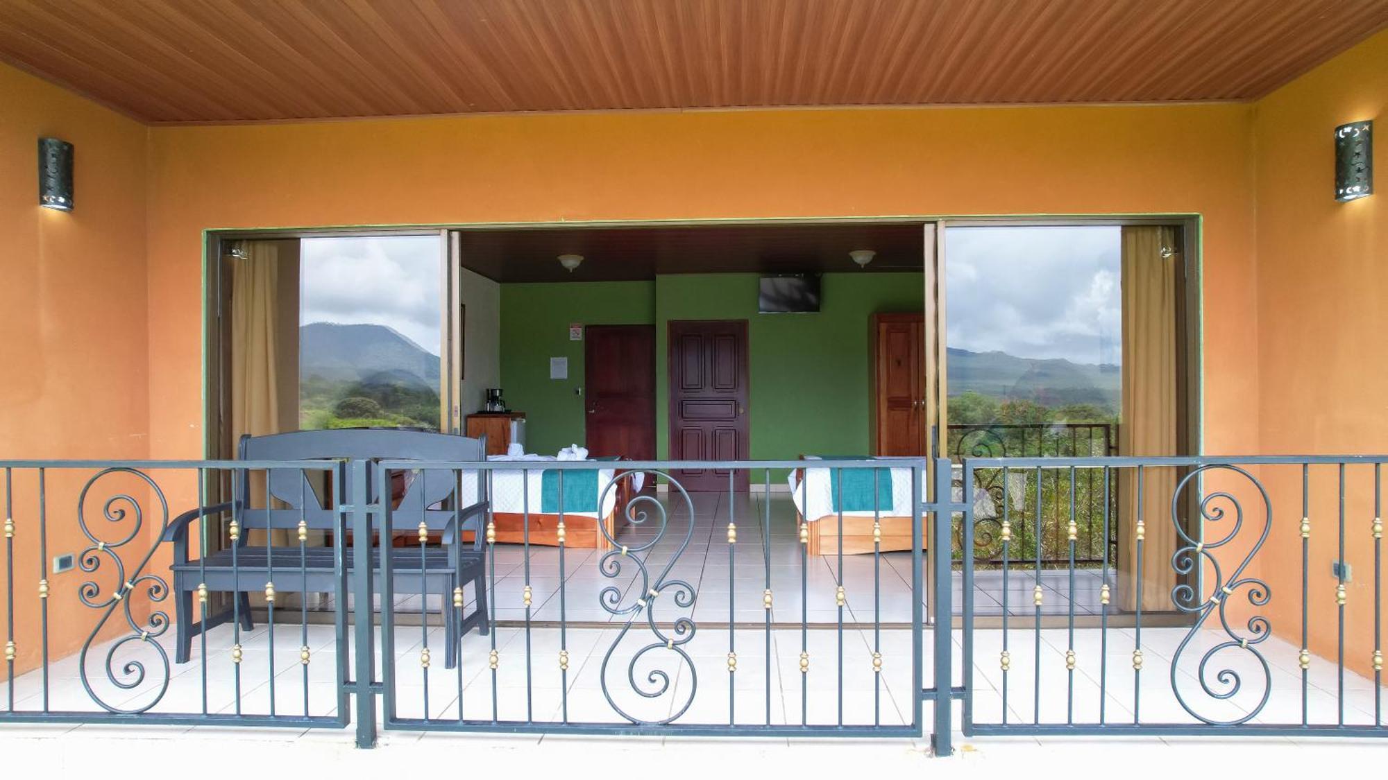 Hotel Linda Vista La Fortuna Exterior foto